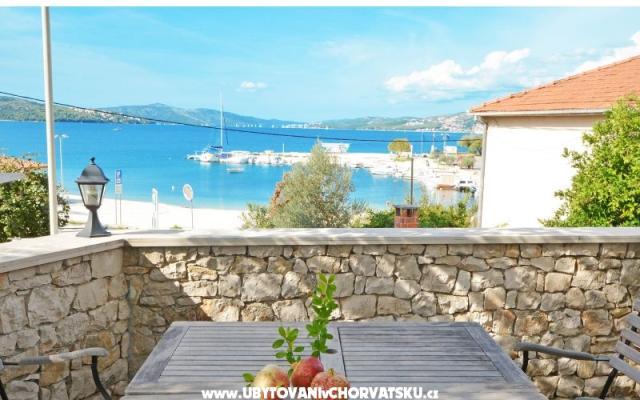 Apartmaji Mary Luna - apartmaji Trogir Hrvaška