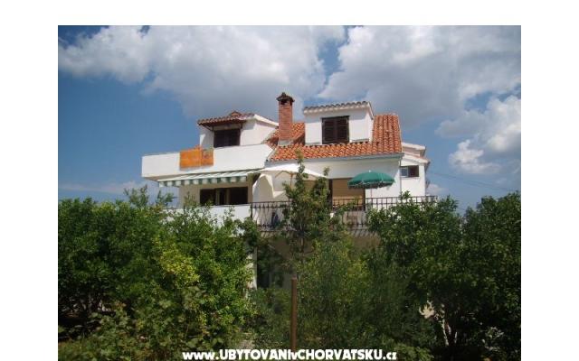Apartmaji Vesela - apartmaji Trogir Hrvaška