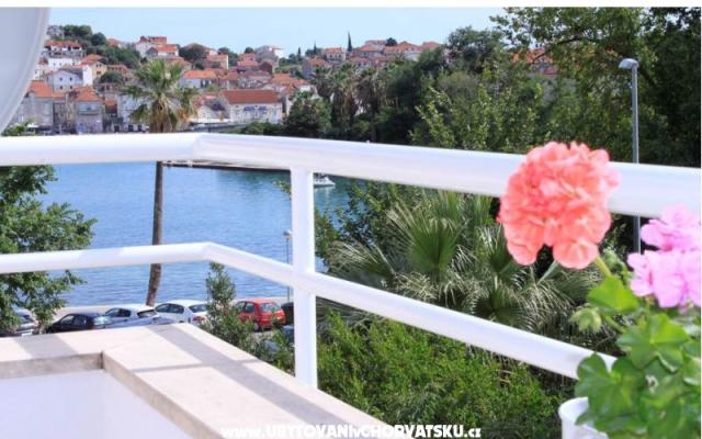 Apartma Dolce Casa 4****  - apartmaji Trogir Hrvaška