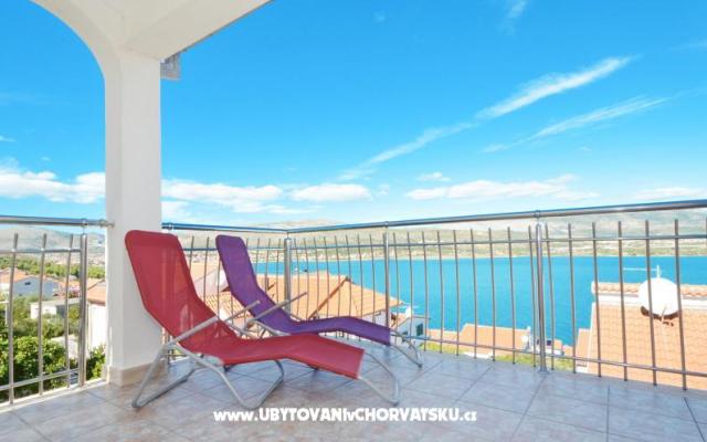 Kraljica Apt - apartmaji Trogir Hrvaška