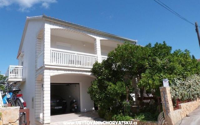 Apartmaji Mare - apartmaji Trogir Hrvaška