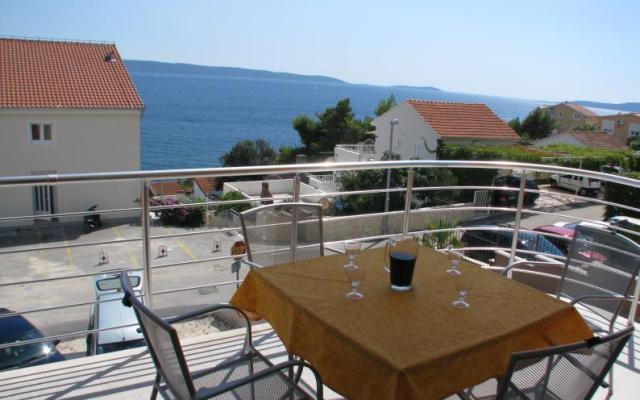 Sunshining Apartmaji - apartmaji Trogir Hrvaška