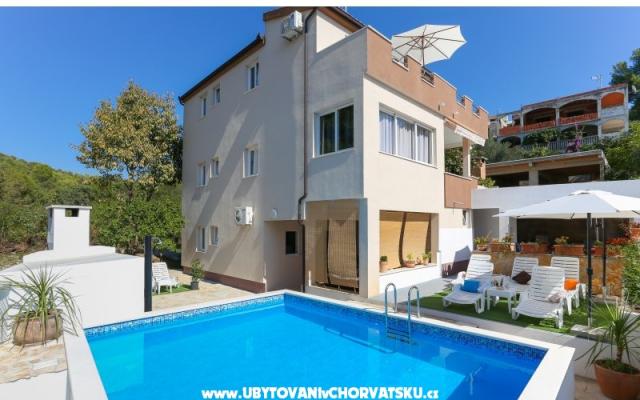Apartmaji Bruno - apartmaji Trogir Hrvaška