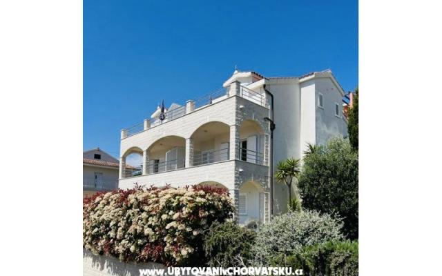 Magic sea view - Leo apartments - apartmaji Trogir Hrvaška