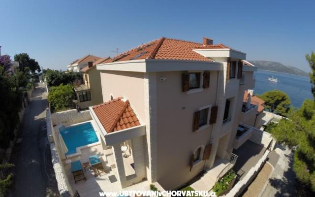 Villa Muštra - apartmaji Trogir Hrvaška
