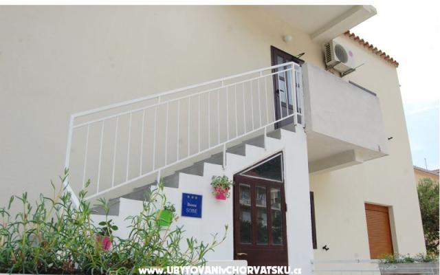 Apartmaji Šarić - apartmaji Tučepi Hrvaška