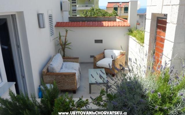 Apartmaji Mediteran - apartmaji Tučepi Hrvaška