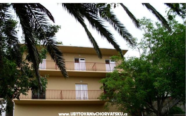 Apartmaji Malina i Krsto - apartmaji Tučepi Hrvaška