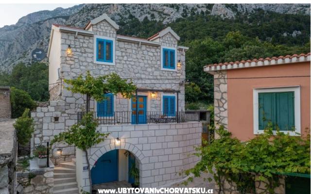 Počitniški dom Didovina - apartmaji Tučepi Hrvaška