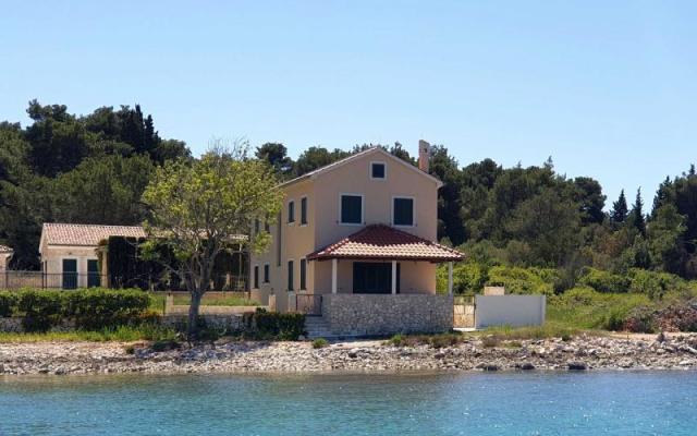 Kućerina Batalaža - apartmaji otok Ugljan Hrvaška