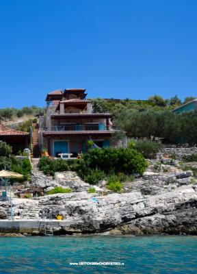 Villa Kamen - apartmaji Vela Luka – Korčula Hrvaška