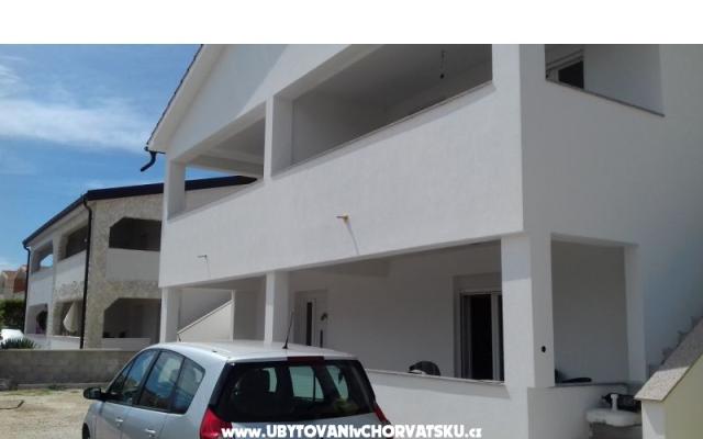Apartma Ziga - apartmaji otok Vir Hrvaška