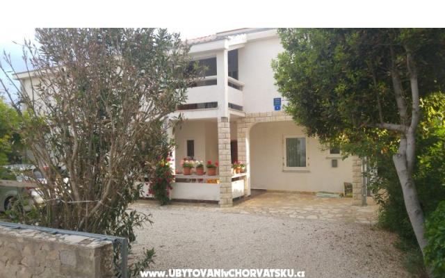 Apartmaji Milka Vir - apartmaji otok Vir Hrvaška