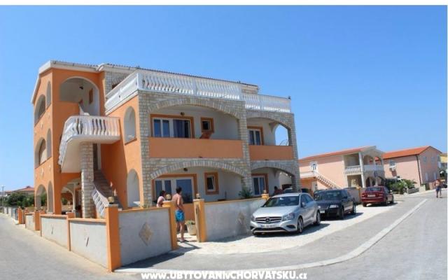 Apartmaji Por - apartmaji otok Vir Hrvaška