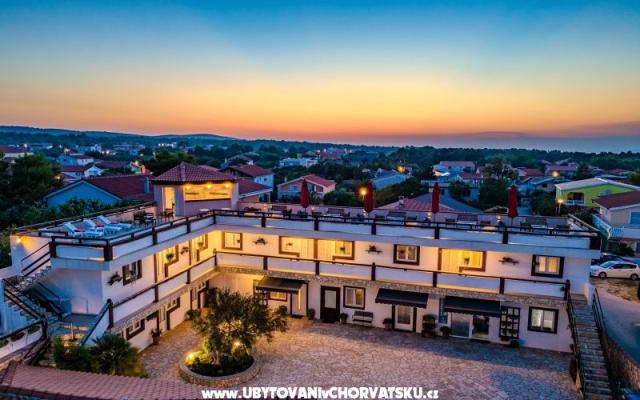 Guesthouse Kod Spavalice  - apartmaji otok Vir Hrvaška