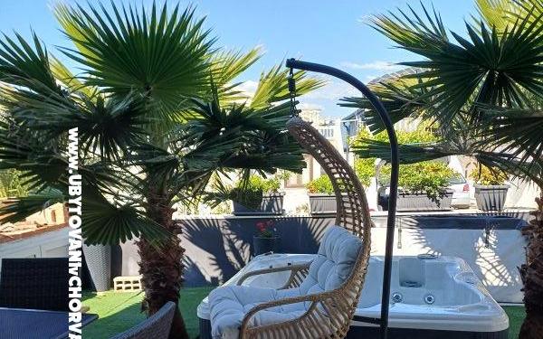 Vila Tome - apartmaji otok Vir Hrvaška