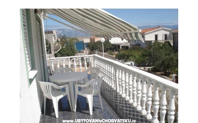 Srnec Hiša - apartmaji otok Vir Hrvaška