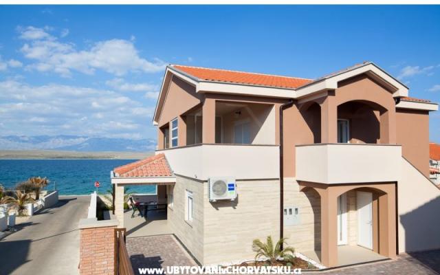 Villa Malibu Two - apartmaji otok Vir Hrvaška