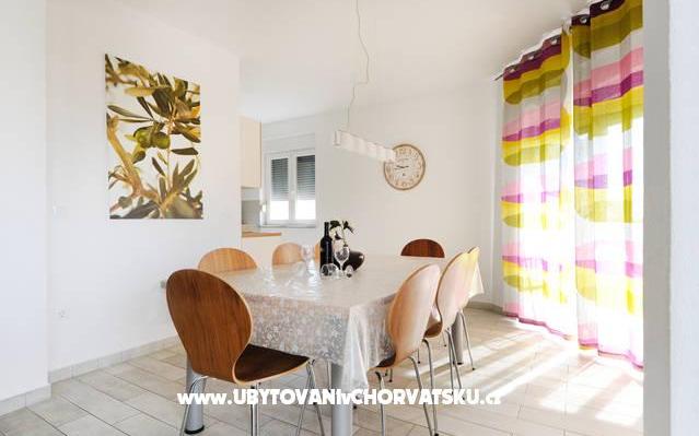 Apartma Bosotin - Vodice - apartmaji Vodice Hrvaška