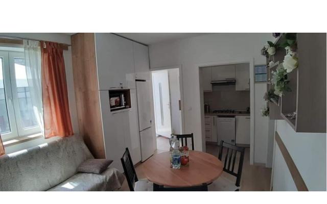 Apartma Luki - apartmaji Vodice Hrvaška