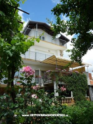 Apartmaji Kresović - apartmaji Vodice Hrvaška
