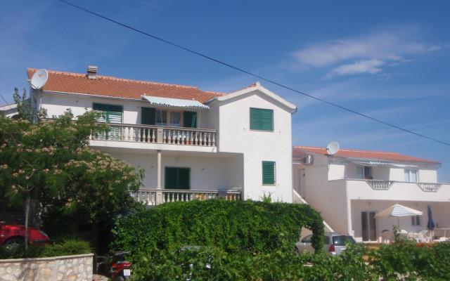 Apartmaji A1 - apartmaji Vodice Hrvaška