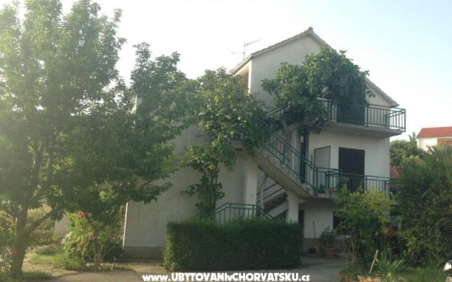 Apartmaji Slavijo - apartmaji Vodice Hrvaška