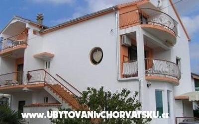 Apartmaji Alina - apartmaji Vodice Hrvaška