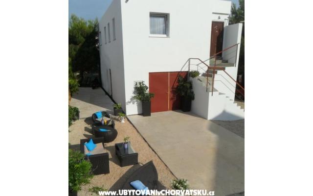 Exotic Adria Apartmaji - apartmaji Vodice Hrvaška