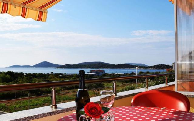 Iva Apartmaji - apartmaji Vodice Hrvaška