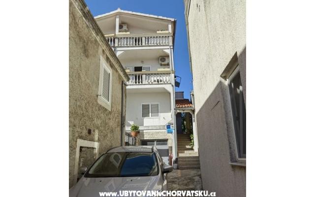Apartmaji Vulin - apartmaji Vodice Hrvaška