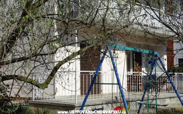 Apartma Čveljo - apartmaji Zadar Hrvaška