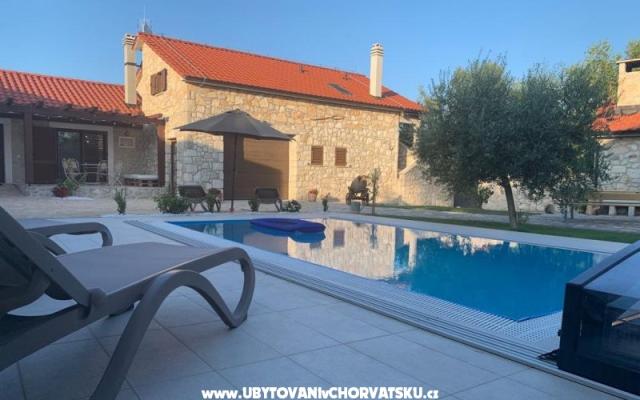 Stone Hiša - apartmaji Zadar Hrvaška