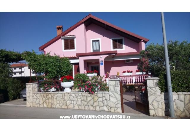 Denis apartman Zaton - apartmaji Zaton Hrvaška
