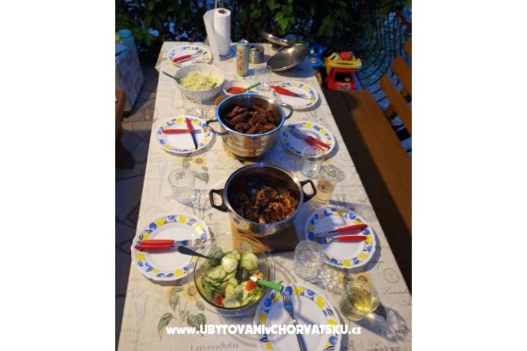Apartmaji Divić - Villa Mateo  – foto 11