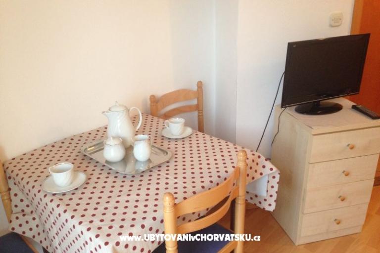 Apartmaji Jakir – foto 16