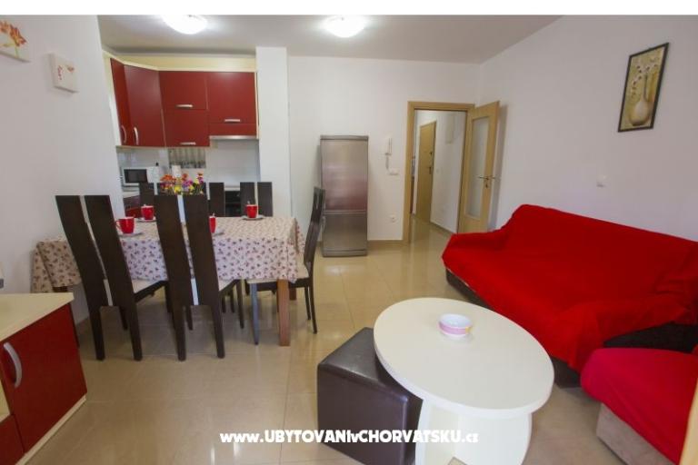 Apartmaji Jelena i Bojka – foto 17