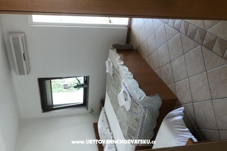 Apartmaji Juric – foto 9