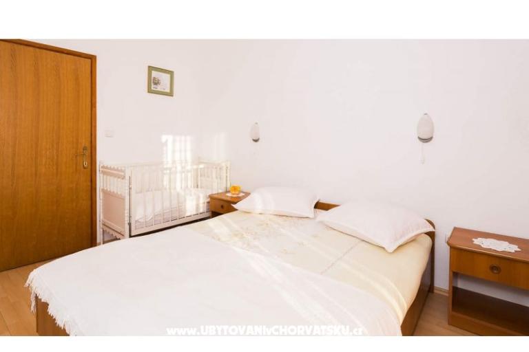 Apartmaji Jurišić – foto 10