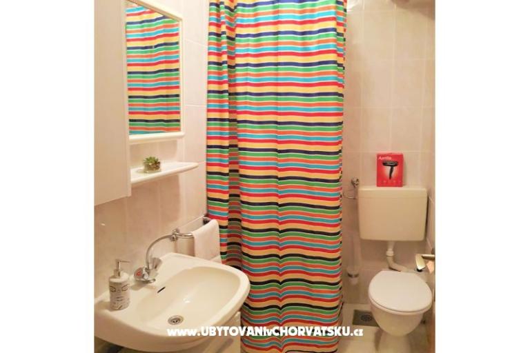 Apartmaji Krvavica – foto 17