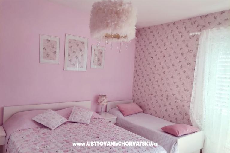Apartmaji Nina – foto 10
