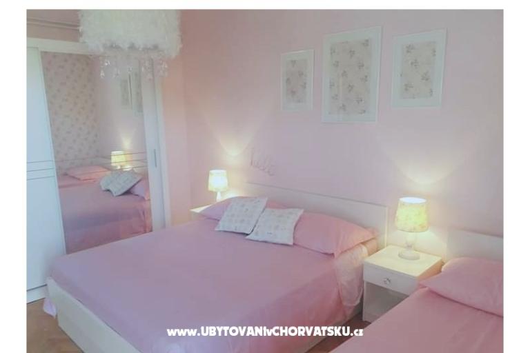Apartmaji Nina – foto 13