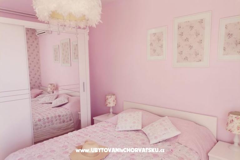 Apartmaji Nina – foto 16