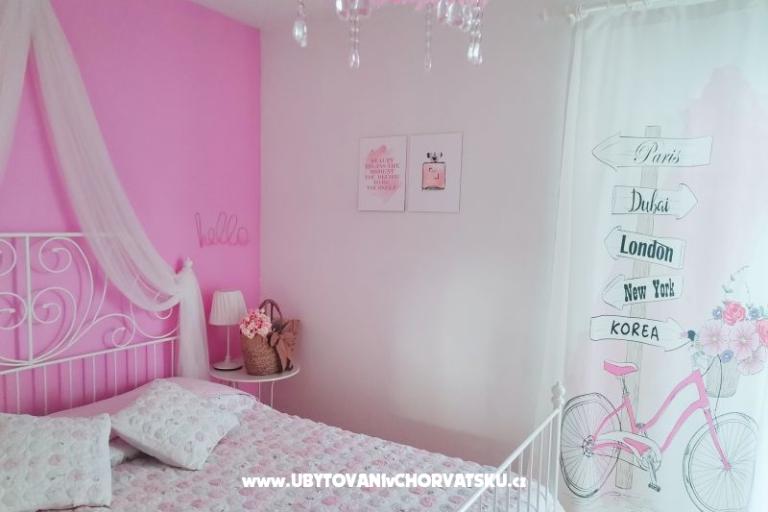 Apartmaji Nina – foto 6