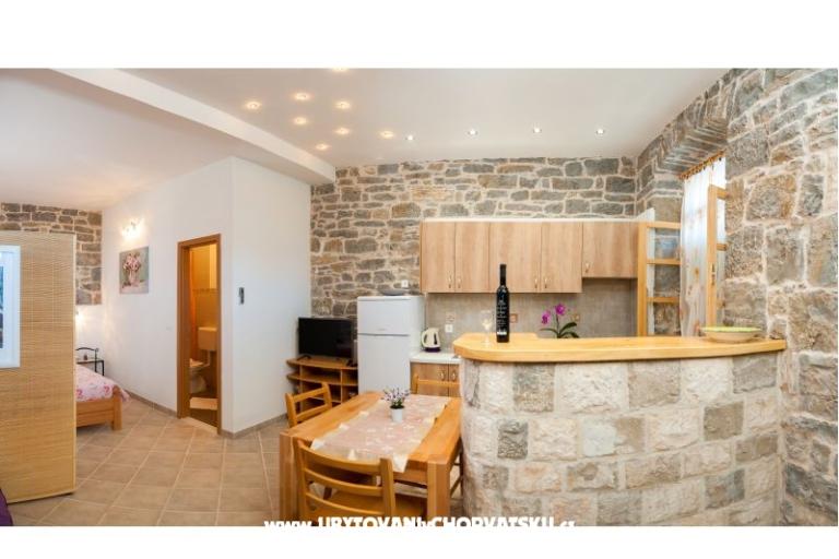 Apartmaji Zrinka – foto 17