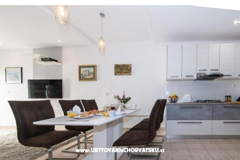 Apartmaji Vesa Promajna – foto 6
