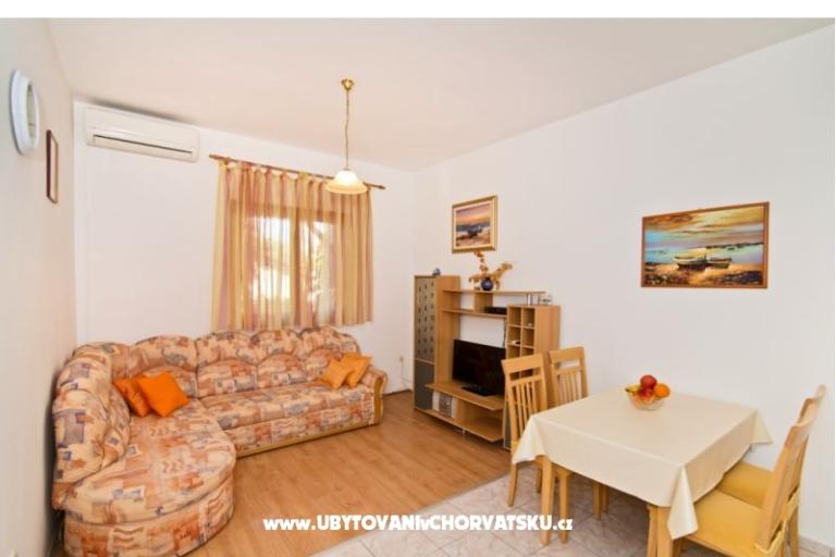 Apartmaji Ana – foto 12