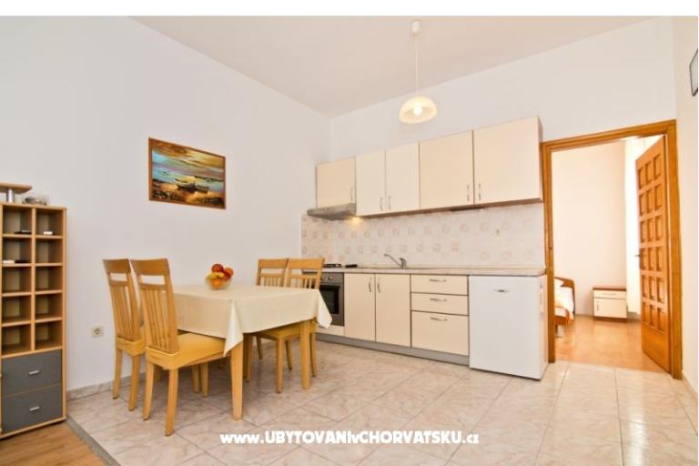 Apartmaji Ana – foto 13