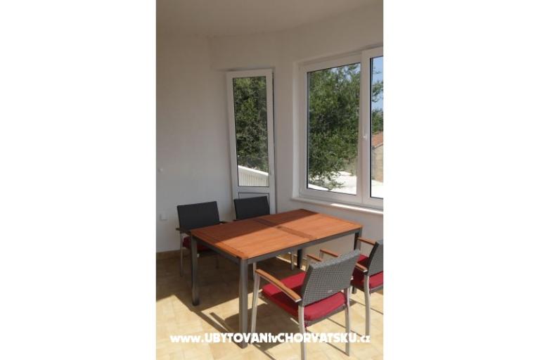 Apartmaji Ježina – foto 10