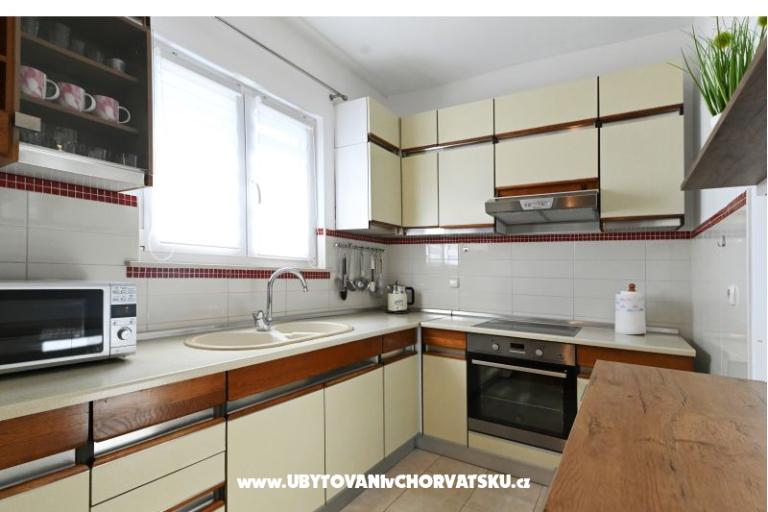 Apartmaji Ježina – foto 15